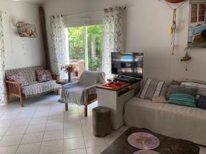 La Guérinière : Maison 5 pers, jardin, animaux admis - FR-1-823-43