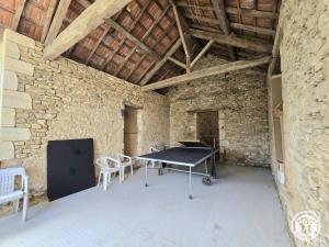 Maison de campagne, parking privatif - 8 pers. - FR-1-616-584