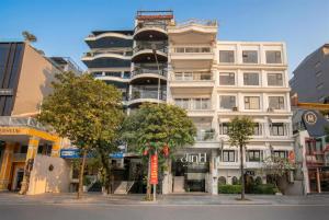 Westlake Pearl Suites & Spa & Gym