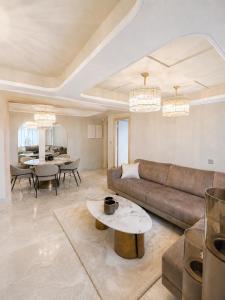City Center Hilton View residence