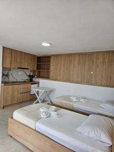 Vila Alia Sarande