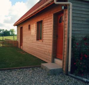 Maisons de vacances Gite Le chant des oiseaux : photos des chambres