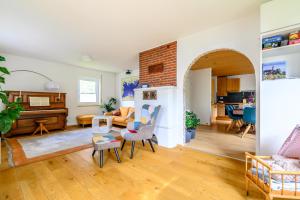 Cosy Family Home