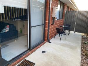 Guest suite with Free Wifi & Parking