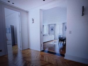 Superb Apartment close to Champs Elysees