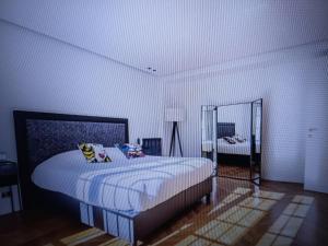 Superb Apartment close to Champs Elysees