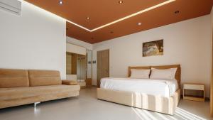 KRONOS Hotel Sarandë