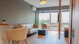IBF Lake Suite