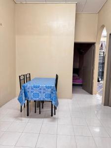 D Anggun Homestay