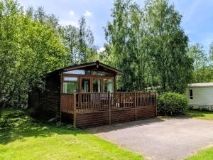 Felmoor Park Northumberland Lodge with Hot Tub - 4