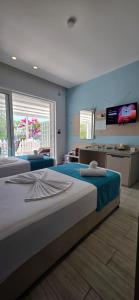Suncoast Rooms Saranda near Port & Beach