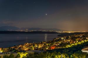Villa 20 Stars Crikvenica - Luxury Group Villa for 20 Guests