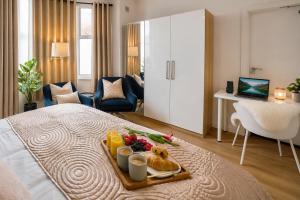 Fully Equipped Home, by train, 4 sleeps