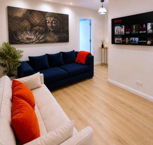 Fully Equipped Home, by train, 4 sleeps