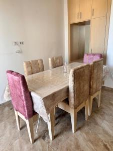 Peaceful Family Apartment Steps from the Beach
