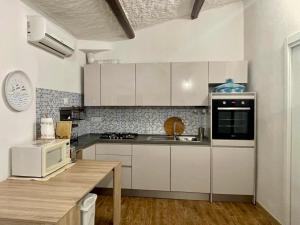 Villa Ambra - Jacuzzi & beach img21