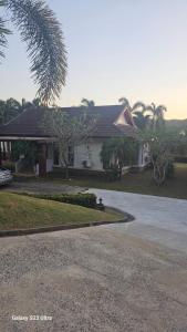 Chaya village B - a shared pool & Jacuzi