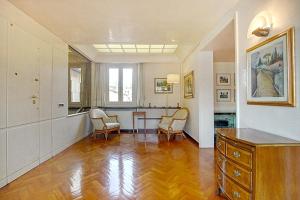 Ponte Vecchio Apartment