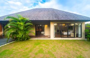 Made Villa Umalas - Berawa Area
