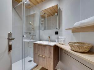 Appartement refait à neuf pour 4 personnes à Tignes Le Lac - FR-1-641-17