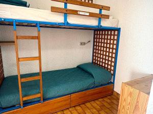Appartement pour 6 personnes avec Wi-Fi et vue sur mer - FR-1-827-46