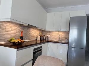 White Pearl Luxury Apartment