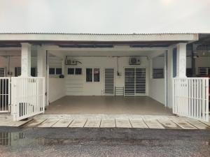 Angah Homestay