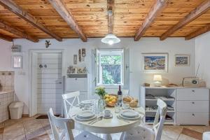 Eco House Zabodarski Beach - Happy Rentals