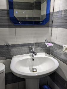 Tomor Shehu Guest House