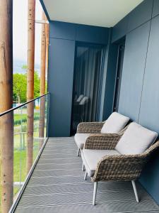 Pratum Pink&Blue Mikołajki - Apartament 35 Dream Lake z widokiem na jezioro