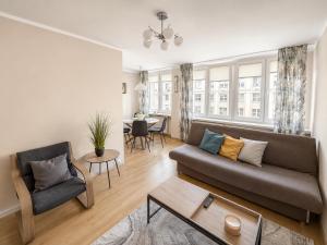 Warsaw City Center Apartment by JumpInHere