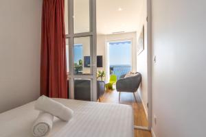 Balcon vue mer Promenade des anglais 3 chambres