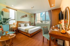 Royal Family Hotel
