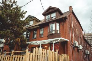 Pembroke suites