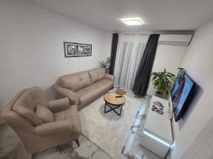 Apartmani Komatina Ðenovići 1