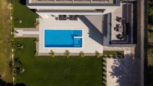 Villa Basini 5km from the centre of Split,Heated pool