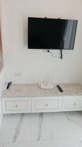 Luxury Studio Apartment at Empire Tower