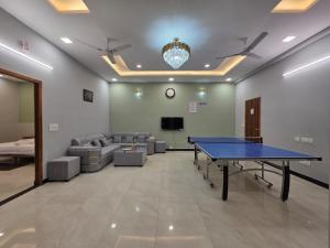 Sunhill Boutique Homestay by Lux Himalaya 3-BhkTable tennis