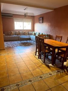 Apartment in residence with pool in Gueliz
