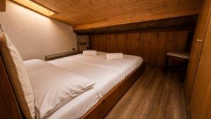 Mountain View - The Timber Loft - ML