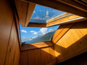 Mountain View - The Timber Loft - ML