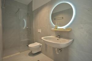 MiLen BGX by Santorini Residence