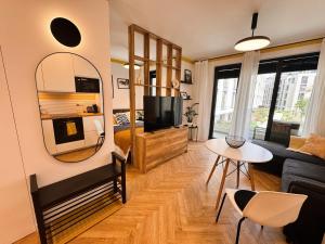 Azur Premium Luxury Studio I Pool View & SPA - next to the beach