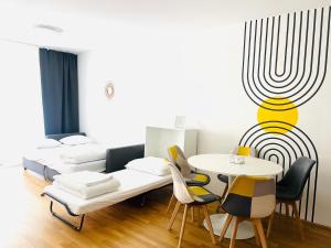 APSTAY City Premium I Parking I Self Check-in I Breakfast box