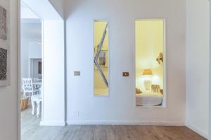 Piazza di Spagna Historic Flat