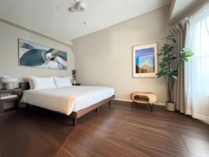 Super Luxury 2 bedroom Big Suite M-doa in Shinjuku, Spacious with terrace Dyson & POLA! 3 min to Waseda station, maximum 6 guests