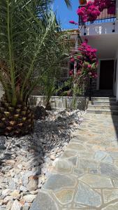 Stone house under a rock Kukos