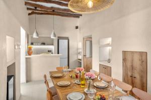 New Finca Samavara 6 bedrooms Holistic luxury retreat in Ibiza