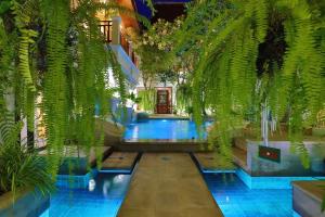 Bali Style Pool Villa with Saltwater Pool and far from Beach 5 mins by car