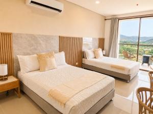 Apartment with luxury Ocean View, Pool and WiFi